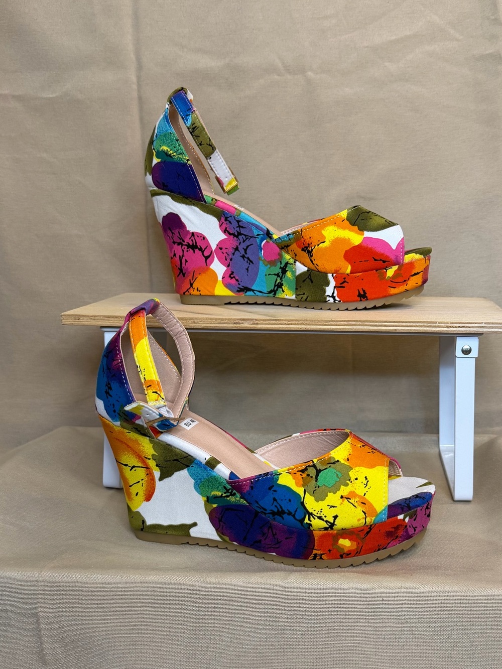 Color Splash Floral Wedge Sandals - Multi